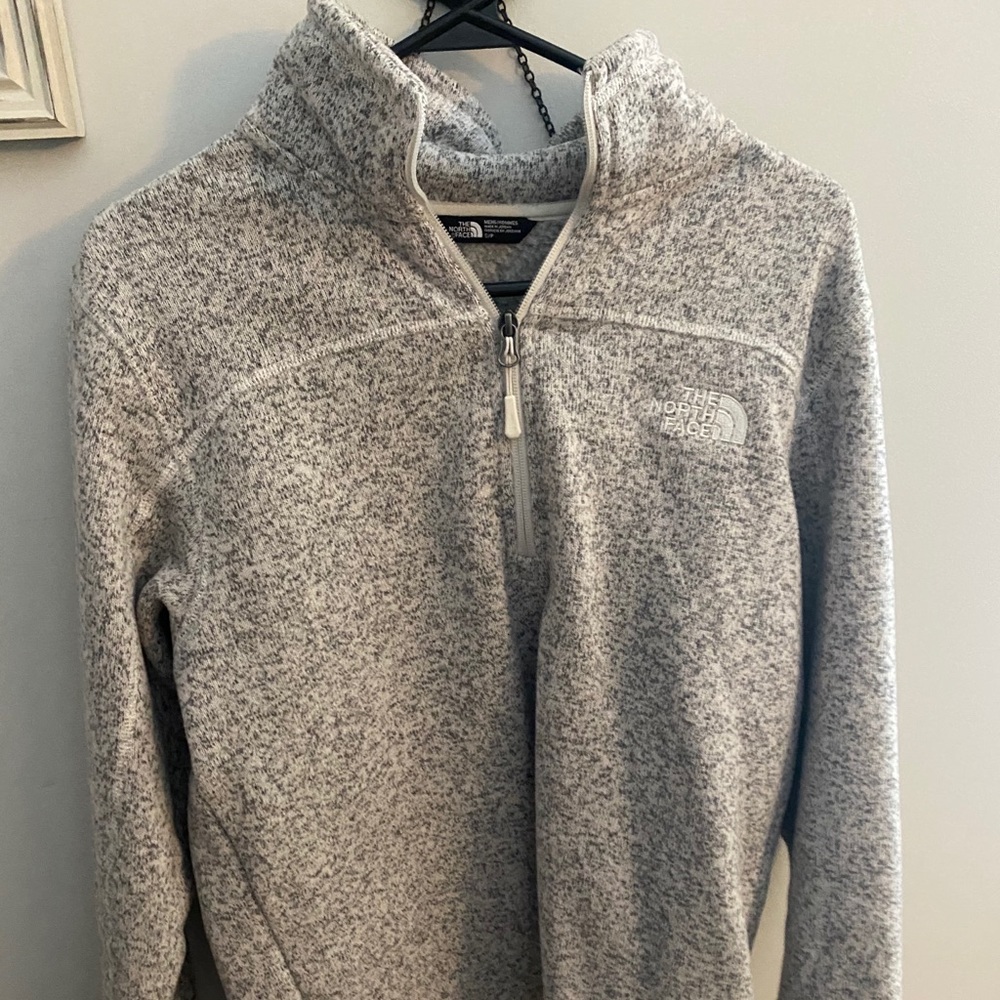 North Face pullover fleece